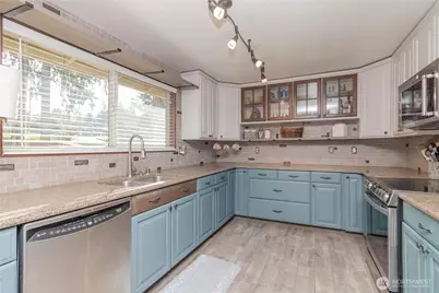 10240 Kiwa Drive SE, Olympia, WA 98513 - Photo 17