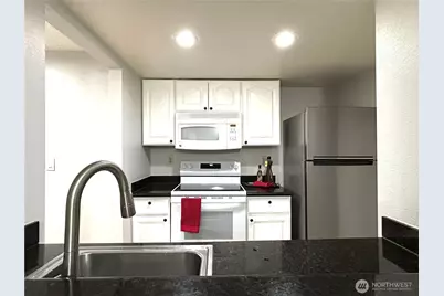 14779 NE 32nd Street #A-304, Bellevue, WA 98007 - Photo 13