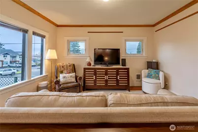 815 S Chase Street, Port Angeles, WA 98362 - Photo 9