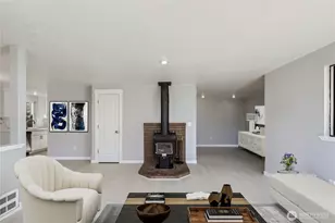 9213 1st Dr SE, Everett, WA 98208 - Photo 7