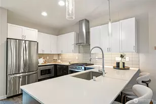 8554 22nd Pl NE, Seattle, WA 98115 - Photo 13