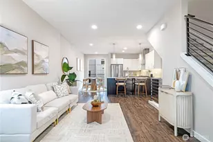 8554 22nd Pl NE, Seattle, WA 98115 - Photo 11