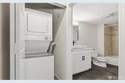 3028 Western Ave #110, Seattle, WA 98121 - Photo 17