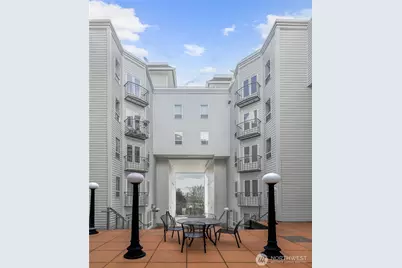 3028 Western Ave #110, Seattle, WA 98121 - Photo 23