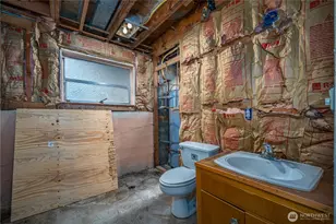 12009 Palatine Ave N, Seattle, WA 98133 - Photo 33