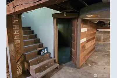 1130 East Bay Drive NE, Olympia, WA 98506 - Photo 5