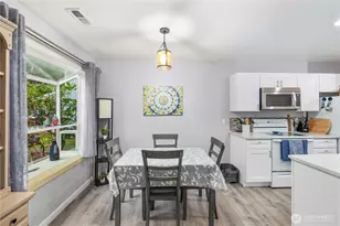 4118 212th St SW, Mountlake Terrace, WA 98043 - Photo 7