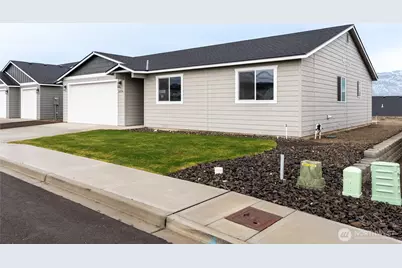 2378 2nd Street SE, East Wenatchee, WA 98802 - Photo 3