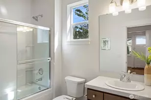 18521 46th Ave SE, Bothell, WA 98012 - Photo 23