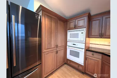 2329 W Smith Street, Seattle, WA 98119 - Photo 7