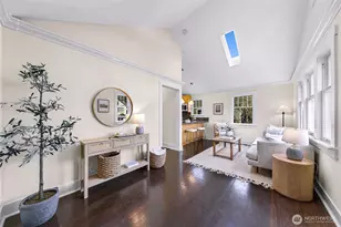 8907 5th Ave NE, Seattle, WA 98115 - Photo 5