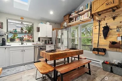 18949 Harris Avenue NE, Suquamish, WA 98392 - Photo 9