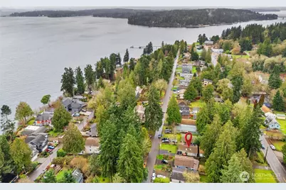 18949 Harris Avenue NE, Suquamish, WA 98392 - Photo 35