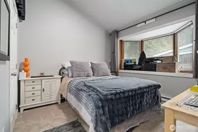 18949 Harris Avenue NE, Suquamish, WA 98392 - Photo 17