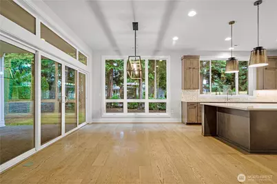 4814 240 Place SE, Sammamish, WA 98029 - Photo 9