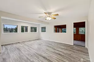 1095 Worthy Pl, Greenbank, WA 98253 - Photo 15