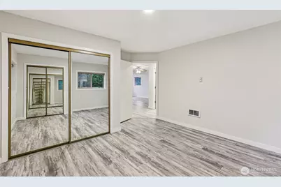 1095 Worthy Place, Greenbank, WA 98253 - Photo 5