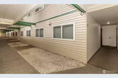 1808 S 118th Street #102, Seattle, WA 98168 - Photo 29