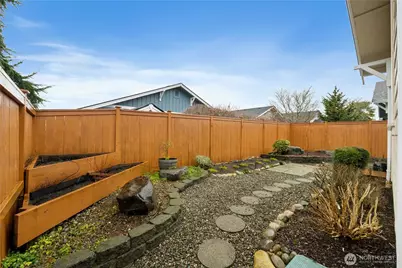 8300 Bainbridge Loop NE, Lacey, WA 98516 - Photo 23