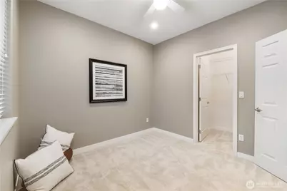 8300 Bainbridge Loop NE, Lacey, WA 98516 - Photo 15