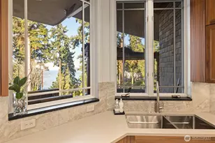 16340 Maplewild Ave SW, Burien, WA 98166 - Photo 7