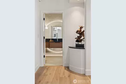 16340 Maplewild Avenue SW, Burien, WA 98166 - Photo 13