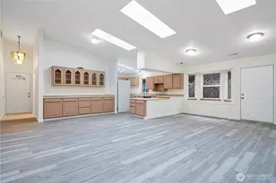 22819 126th Pl SE, Kent, WA 98031 - Photo 17