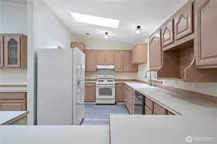 22819 126th Pl SE, Kent, WA 98031 - Photo 15