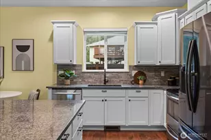 1024 Grant Pl, Snohomish, WA 98290 - Photo 11