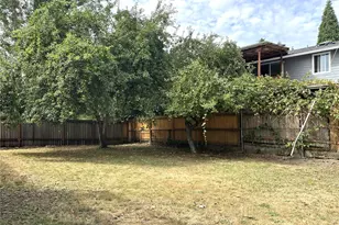 13051 37th Ave NE, Seattle, WA 98125 - Photo 23