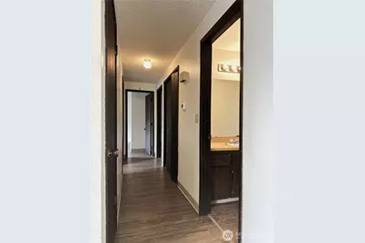 13051 37th Avenue NE, Seattle, WA 98125 - Photo 9