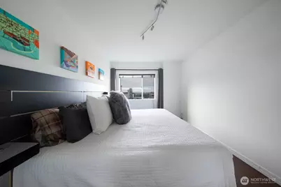 308 E Republican Street #508, Seattle, WA 98102 - Photo 17