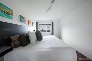 308 E Republican St, Seattle, WA 98102 - Photo 17