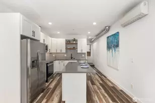 3026 SW Charlestown St, Seattle, WA 98126 - Photo 9