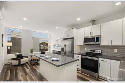 3026 SW Charlestown Street #B, Seattle, WA 98126 - Photo 17