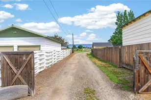 2623 Vantage Hwy, Ellensburg, WA 98926 - Photo 3