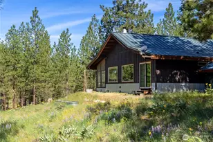 21 Twin Lakes Dr, Winthrop, WA 98862 - Photo 3
