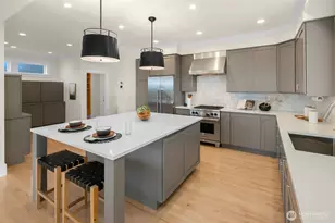 2901 28th Ave W, Seattle, WA 98199 - Photo 9