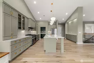 327 23rd St NE, East Wenatchee, WA 98802 - Photo 17