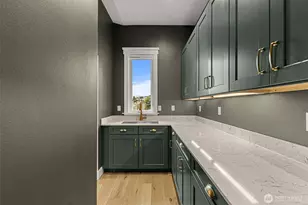 327 23rd St NE, East Wenatchee, WA 98802 - Photo 19