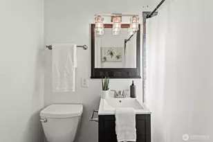 4610 N 15th St, Tacoma, WA 98406 - Photo 21