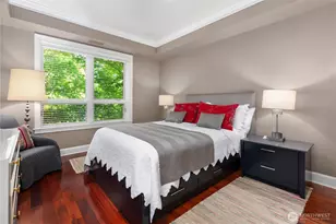 726 Boylston Ave E, Seattle, WA 98102 - Photo 15