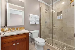 726 Boylston Ave E, Seattle, WA 98102 - Photo 19