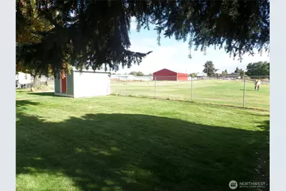 32 NE Tremont Drive, College Place, WA 99324 - Photo 27