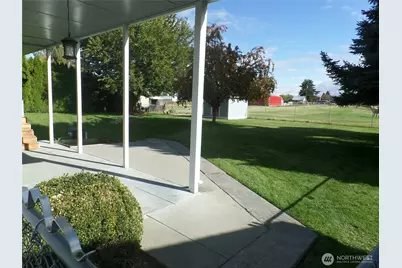 32 NE Tremont Drive, College Place, WA 99324 - Photo 25