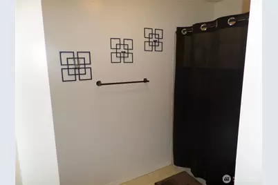 32 NE Tremont Drive, College Place, WA 99324 - Photo 11