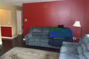 32 NE Tremont Dr, College Place, WA 99324 - Photo 3