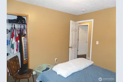 32 NE Tremont Drive, College Place, WA 99324 - Photo 17