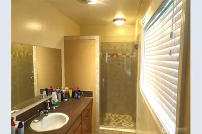 32 NE Tremont Drive, College Place, WA 99324 - Photo 15