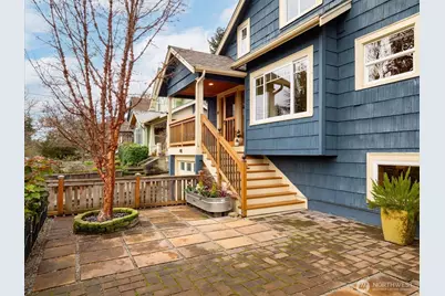 740 N 82nd Street, Seattle, WA 98103 - Photo 31